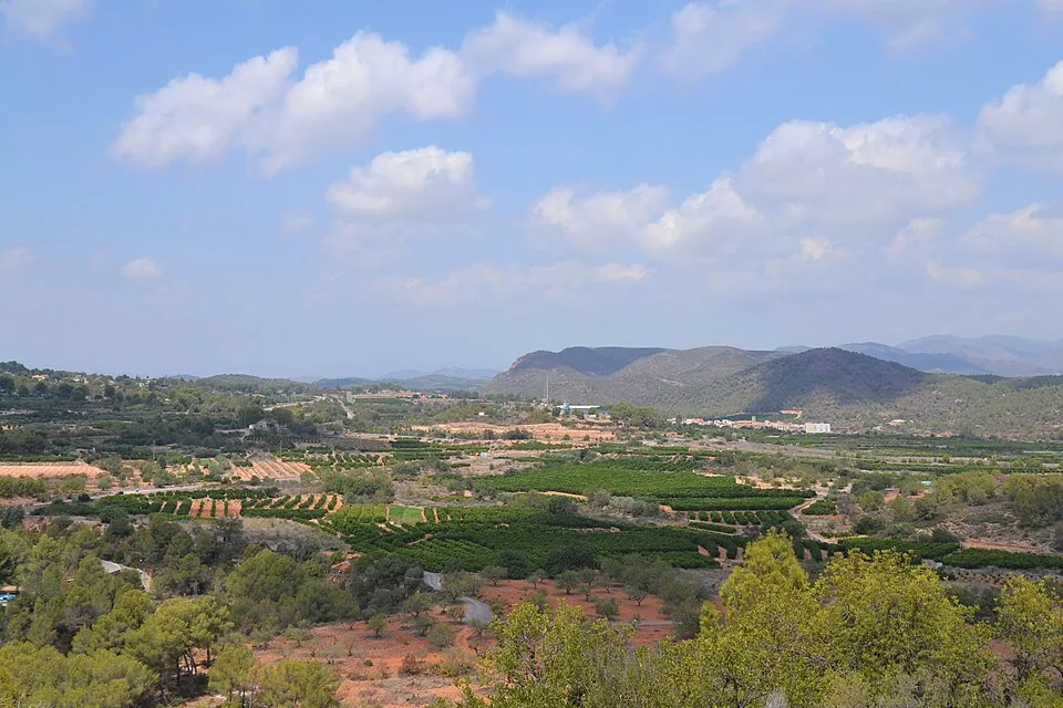 Paisaje agrícola y montañoso de La Baronia